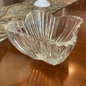 MIKASA Lydia square crystal bowl